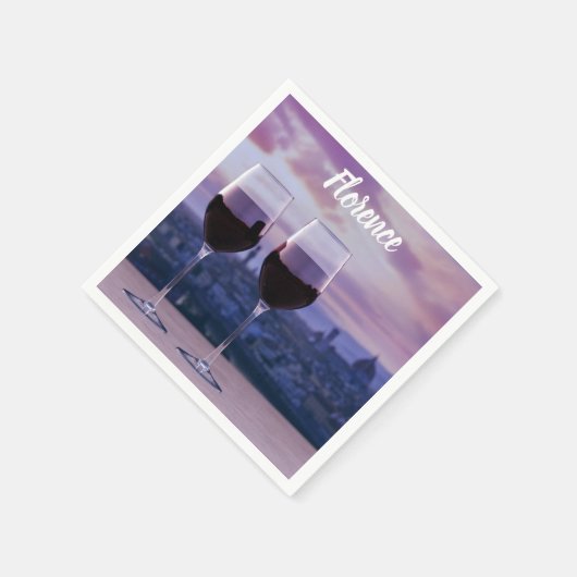 フィレンツェのスカイラインに赤ワインの2つのグラス スタンダードカクテルナプキン (角)