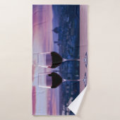 フィレンツェのスカイラインに赤ワインの2つのグラス バスタオル (バスタオル)