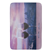 フィレンツェのスカイラインに赤ワインの2つのグラス バスマット (正面縦)