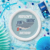 フィンタスティック幸せサメ誕生日パーティー、任意の年齢 ペーパープレート (パーティー)