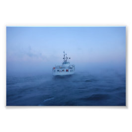 フィンランドのヘルシンキにあるスオメンリンナフェリーの写真プリント フォトプリント           