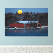 フィンランドのヘルシンキにある赤い木造の家 キャンバスプリント (インサイチュ (ウッドフロア))