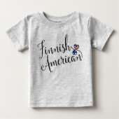 フィンランド系アメリカ人の巻き込まれたハート ベビーTシャツ (正面)