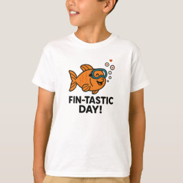 フィン・タスティックデイ かわいいオレンジ色の魚のデザイン Tシャツ