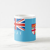 フィージーの国旗の文字の名前 コーヒーマグカップ (中央)