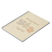 フィーダーで小さなベージュのバーディー – 一緒に良い。 ノートブック (左側)