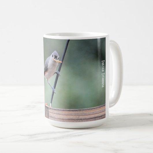 フィーダーに可愛いタフテッドタイトマウスおもしろい、 コーヒーマグカップ (正面右)