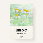 フィールドかわいらしのデイジーの写真 バッジ (正面)