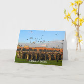 フィールドでの20XXの卒業クラス カード (黄色い花)