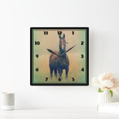 フィールドに立つベイホース スクエア壁時計 (ホーム)