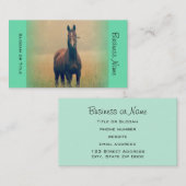 フィールドに立つベイホース 名刺 (正面/裏面)