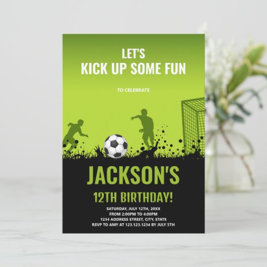 フィールド付き編集可能ボーイズスポーツパーティーカはっきりしたード 招待状 (スタンド正面)