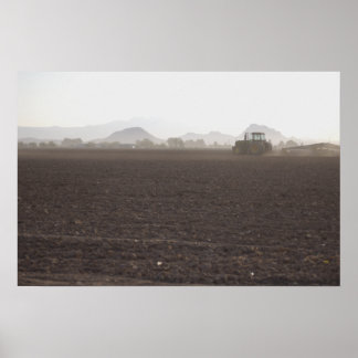 フィールド内のトラクター ポスター