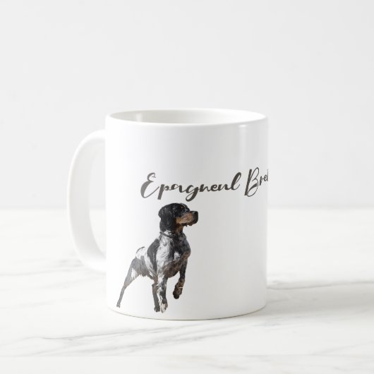 フィールド内のブリタニースパニエル犬狩り コーヒーマグカップ (正面左)