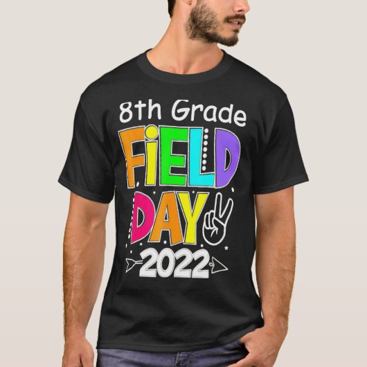フィールド日付2022赤8等級フィールド日付2022赤8t tシャツ (正面)