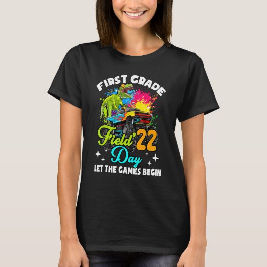 フィールド日2022最初のグレードは、ゲームを開始する子供 Tシャツ (正面)