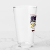 フィールド砲兵: "戦いの王" M109A3ホイッツァー タンブラーグラス (右)