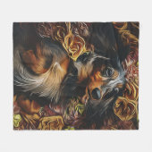 フィールドPo上に横たわるダックスシュントの高い角度ポートレート フリースブランケット (正面(横))