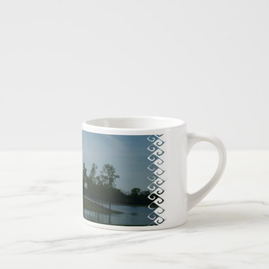 フェアウェイの専門のマグ エスプレッソカップ (右)