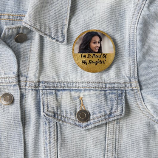 フェイクきらめく金ゴールド誇りを持った親卒業写真 缶バッジ (インサイチュ)