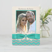 フェイクなバーラップ、レースの写真の結婚式の招待、シェブロン2 招待状 (スタンド正面)