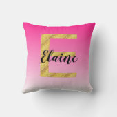 フェイクな金ゴールドのグリッターの大文字Eのピンクの勾配 クッション (裏面)