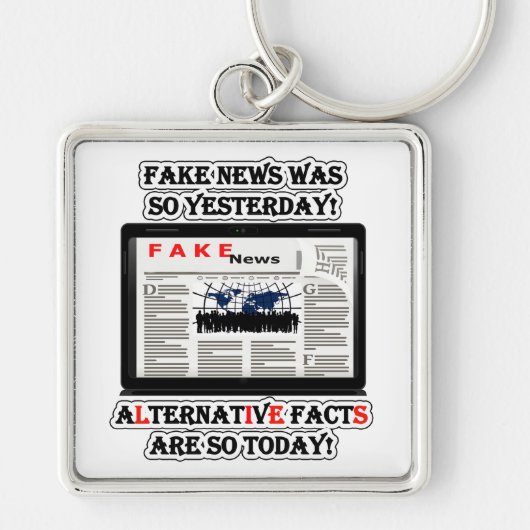フェイクニュース&代替ファクトPremium Sq Keychain キーホルダー (正面)