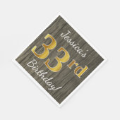 フェイク木材、フェイク金ゴールド33番目の誕生日+名前をカスタムする スタンダードランチョンナプキン (角)