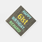 フェイク木、色彩の鮮やか文字の外観、61番目の誕生日+名前 スタンダードランチョンナプキン (角)