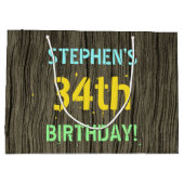 フェイク木、色彩の鮮やか文字ルック、34誕生日+名前 ラージペーパーバッグ (裏面)