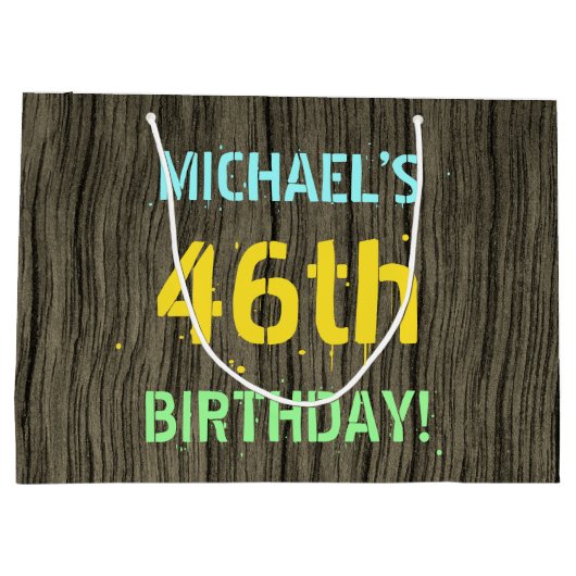 フェイク木、色彩の鮮やか文字ルック、46誕生日+名前 ラージペーパーバッグ (裏面)