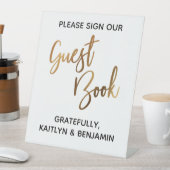 フェイク金ゴールドシンプルタイポグラフィゲストブック 台座サイン (インサイチュ)