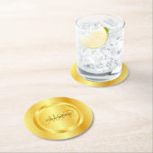 フェイク金ゴールドモダンモノグラムエレガントカスタムテンプレート ラウンドペーパーコースター (インサイチュ)