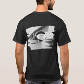 （フェイク）ロンドン橋Tで泳ぐワニ Tシャツ (裏面)