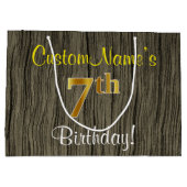 フェイクWood Look、フェイク金ゴールド7番目の誕生日+名前 ラージペーパーバッグ (裏面)