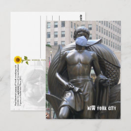 フェイスマスクをしたYouthの像 - NYC V ポストカード