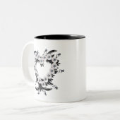 フェザーとブラックパールのハート形状 ツートーンマグカップ (正面左)