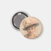 フェザーハットマグネットの女性 マグネット (正面/裏面)