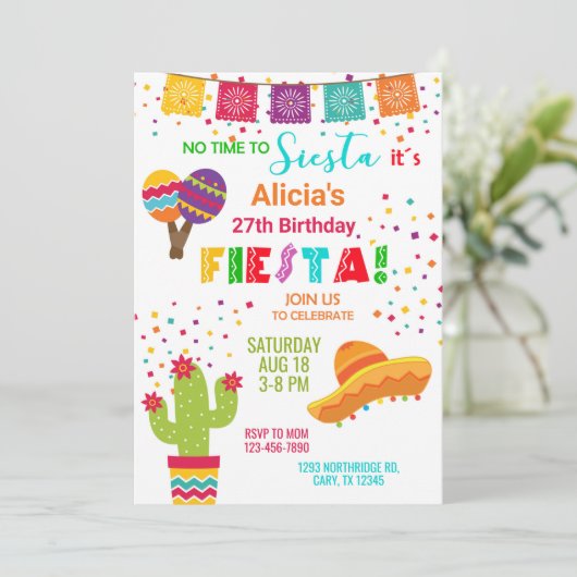 フェスタの女の子の誕生日の招待、任意の年齢の誕生日。 招待状 (スタンド正面)