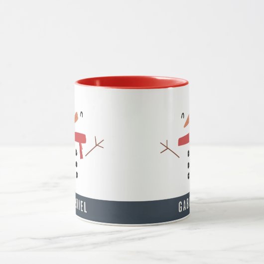 フェスティバルおもしろいかわいいパーソナライズされた雪だるまの子供たち マグカップ (中央)