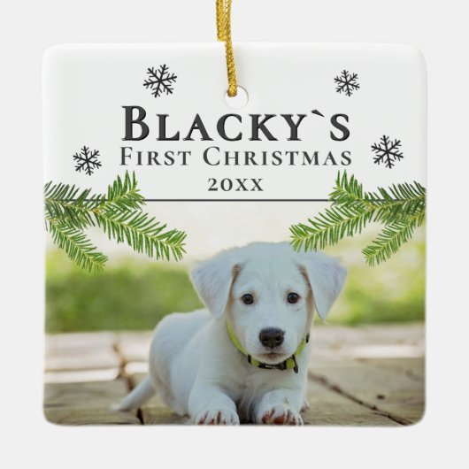 フェスティバルかわいい初めてのクリスマス子犬の写真 セラミックオーナメント (正面)