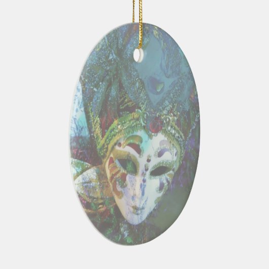 フェスティバルのお祝いのマスクの熱狂するで抽象的な顔 セラミックオーナメント (右)