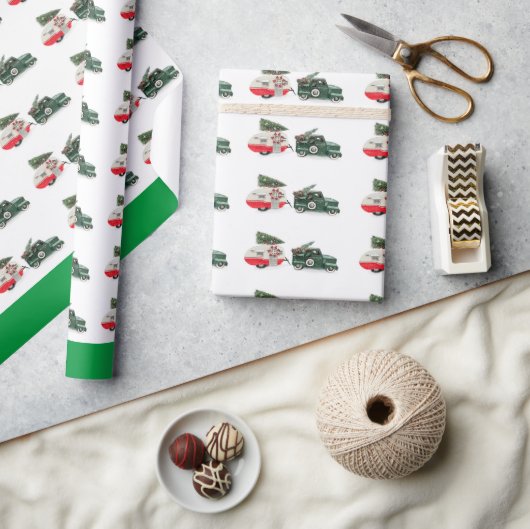 フェスティバルのトラックとキャンピングクリスマスレッドとグリーン ラッピングペーパー (クラフト)