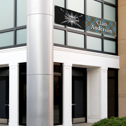 フェスティバルの一族のアンダーソンの高地のテント 横断幕 (ビルの外側)