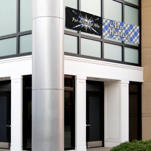 フェスティバルの一族のHannayの高地のテント 横断幕 (ビルの外側)