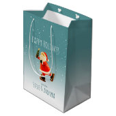 フェスティバルアイススケートで滑るサンタパーソナライズされた- ミディアムペーパーバッグ (裏面アングル)