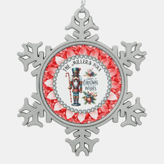 フェスティバルクリスマスくるみクラッカーレッドダイアモンフレーム スノーフレークピューターオーナメント (正面)