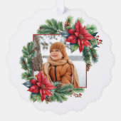 フェスティバルクリスマスポインセチアと松の写真 オーナメントカード (正面)