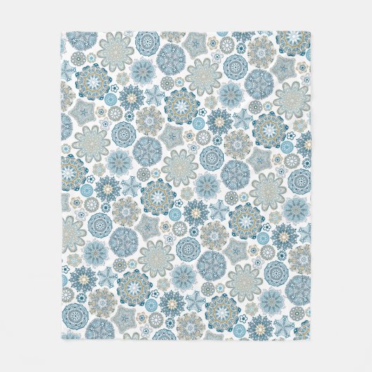 フェスティバルシックフローラマンダラスノーフレークのパターン フリースブランケット (正面)