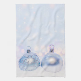 フェスティバルシルバーのクリスマスボールを雪に キッチンタオル